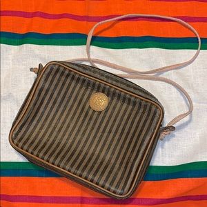 Vintage Fendi crossbody bag